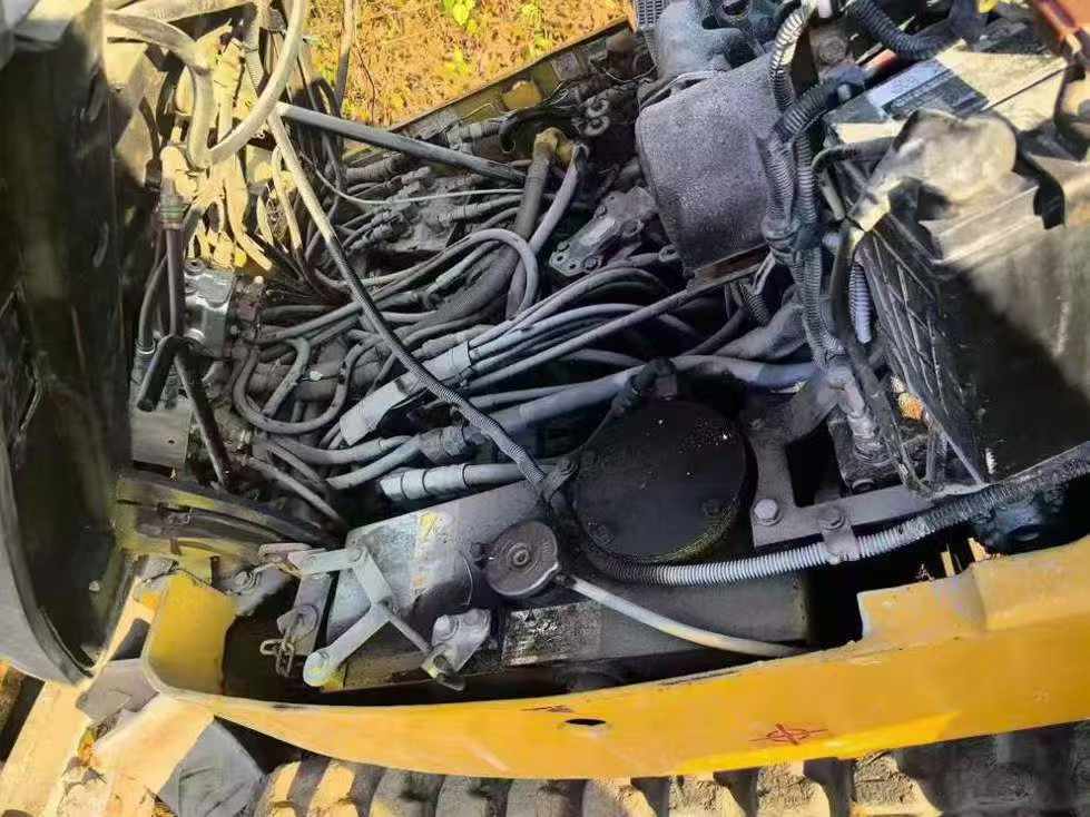 Used Komatsu PC18MR-2 Excavator 2016 Model / 6