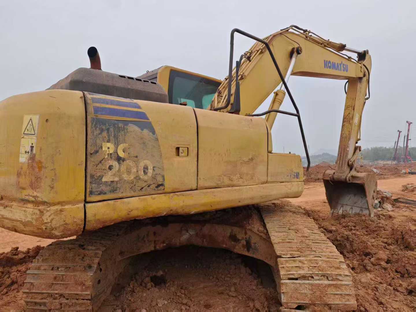 Used Komatsu PC200-8 Excavator 2016 Model / 2