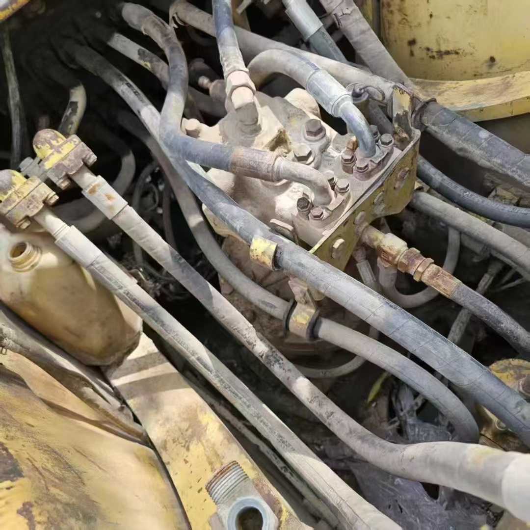 Used Komatsu PC200-6 Excavator 2016 Model / 5