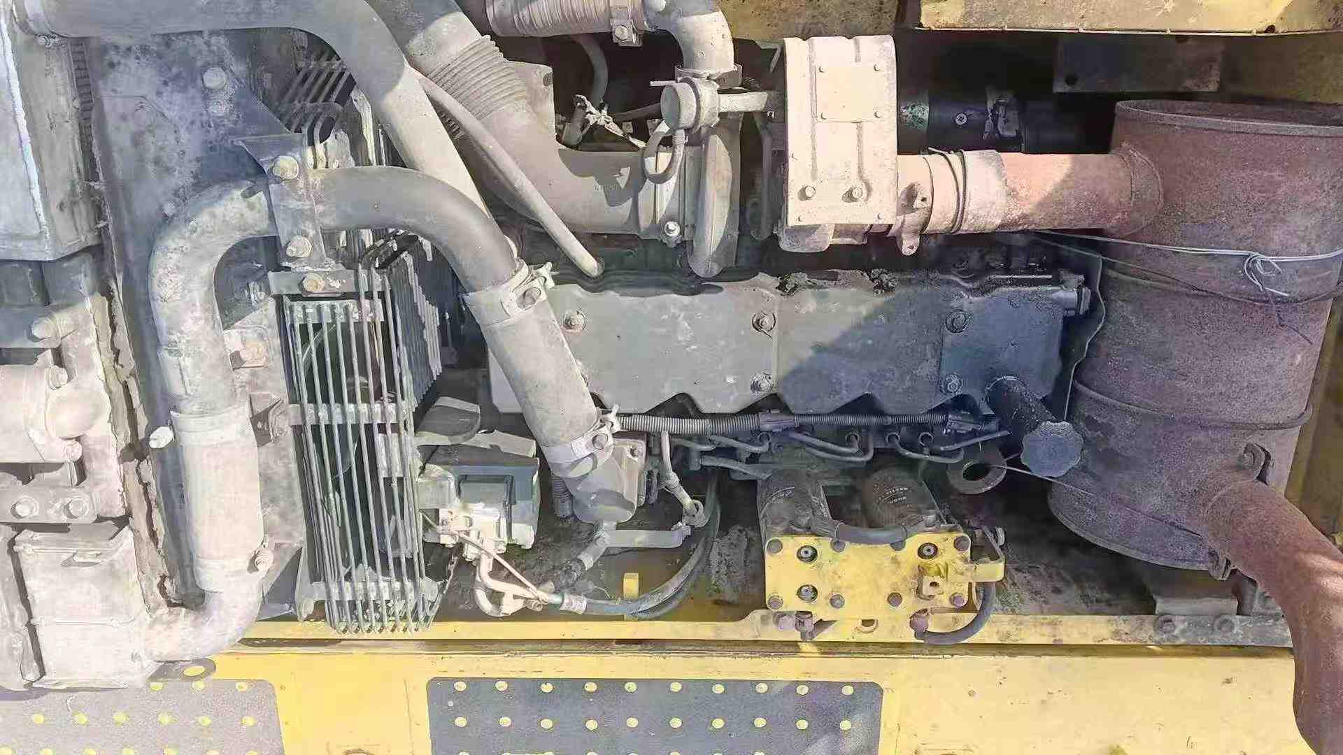 Used Komatsu PC200-8 Excavator 2016 Model / 5