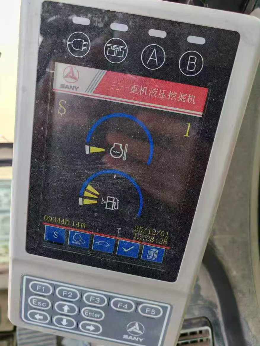 Used Sany SY215W Excavator 2019 Model / 9