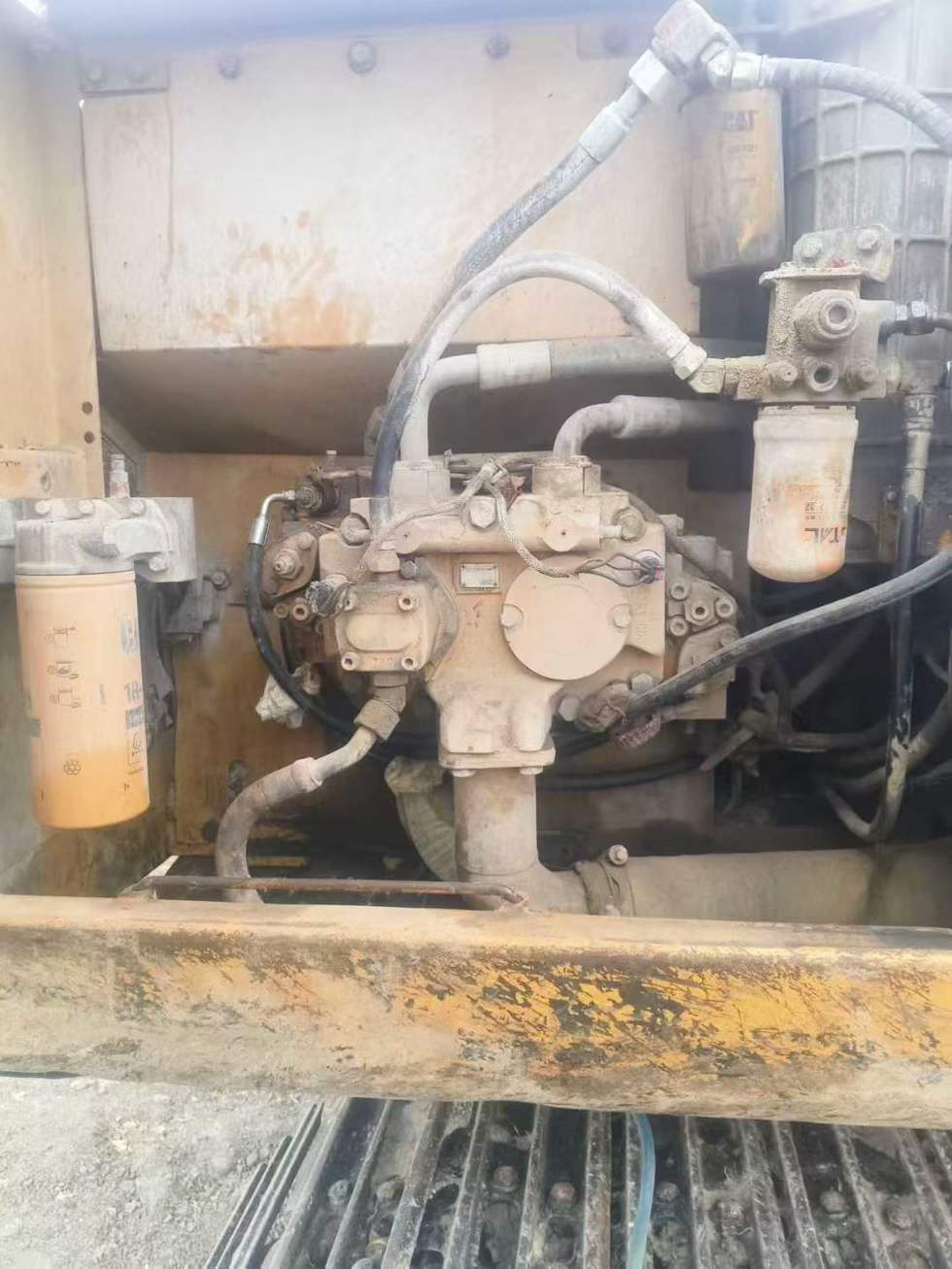 Used Caterpillar 320D Excavator 2016 Model / 2