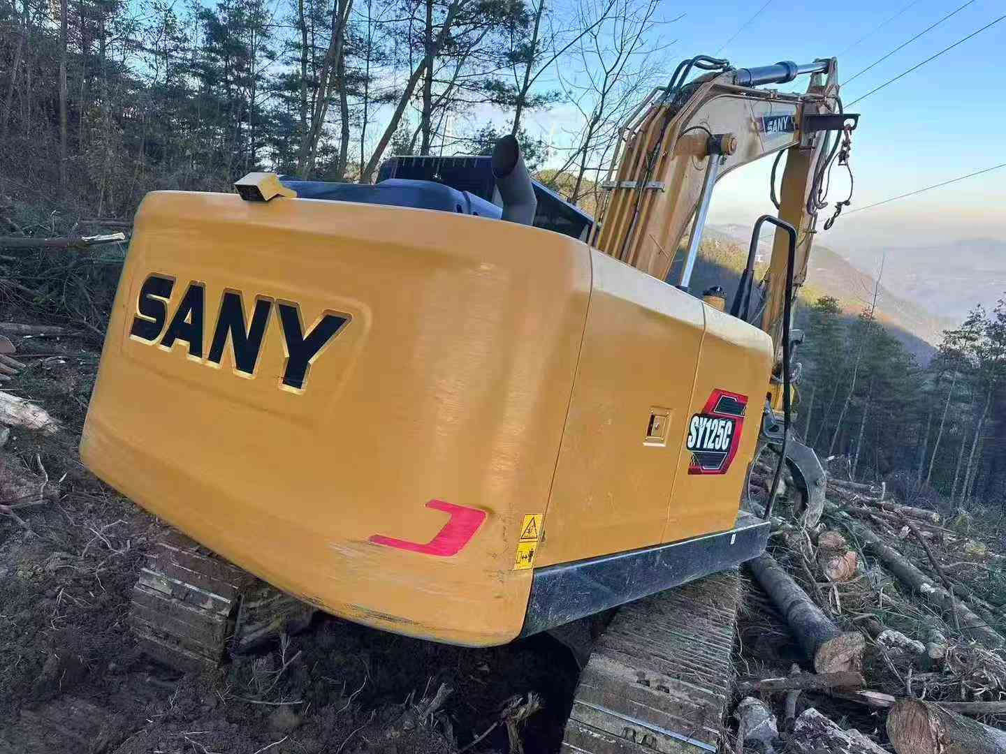 Used Sany SY125H Excavator 2016 Model / 3