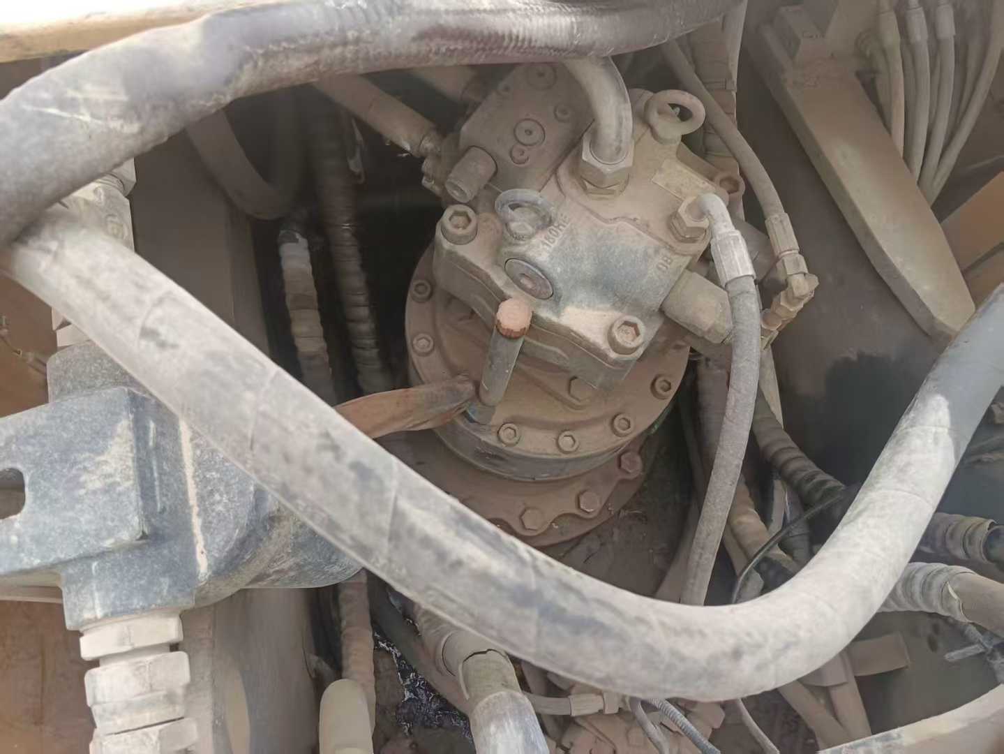 Used XCMG XE215 Excavator 2018 Model / 8