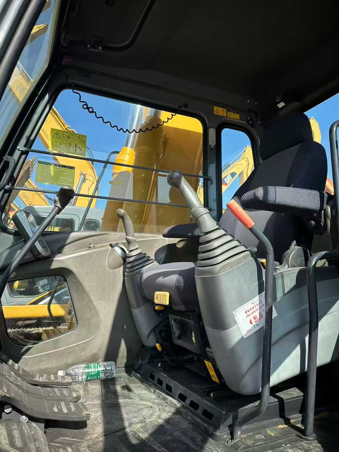 Used Kato HD512V Excavator 2016 Model / 3