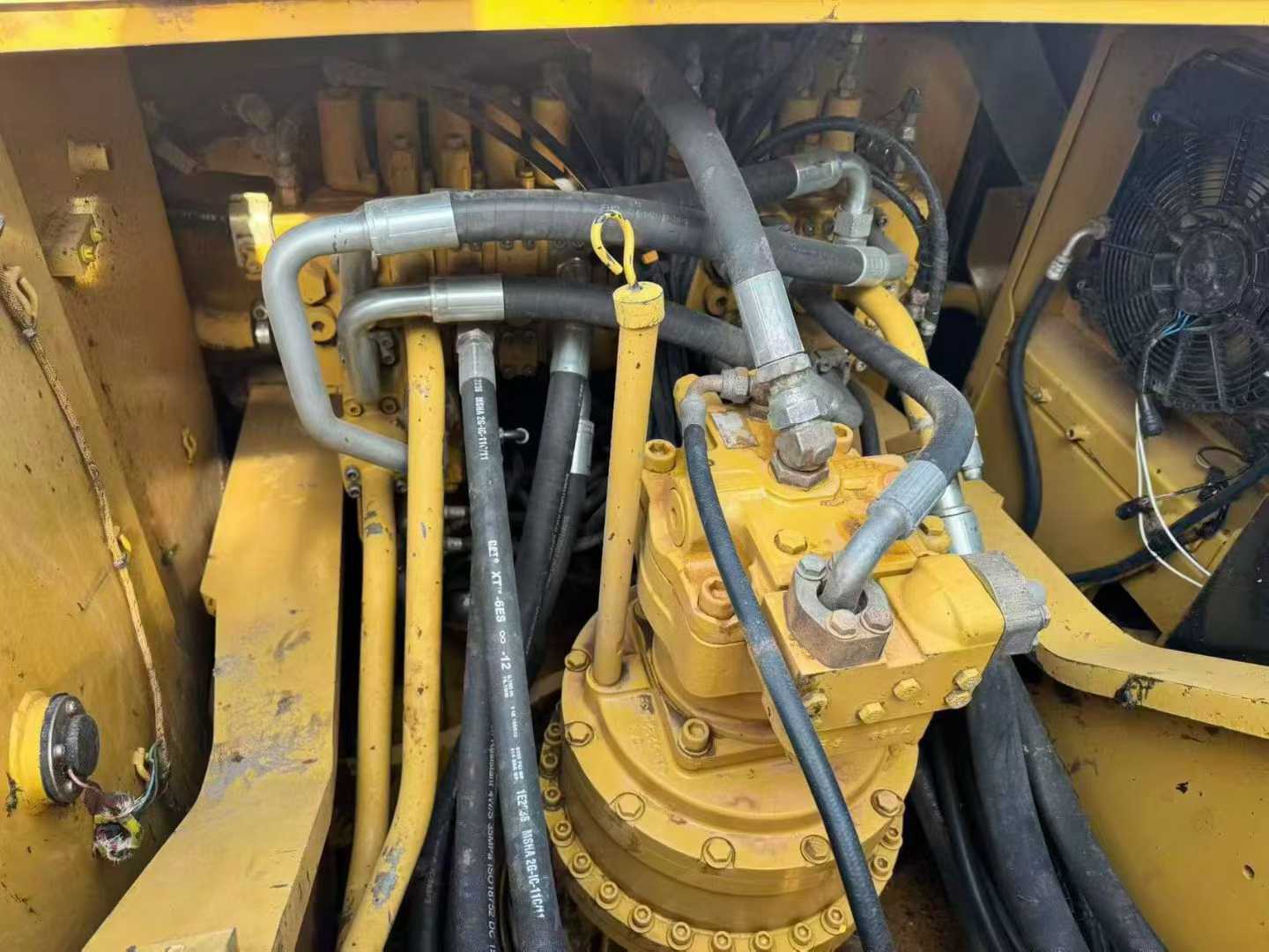 Used Caterpillar 330L Excavator 2017 Model / 8