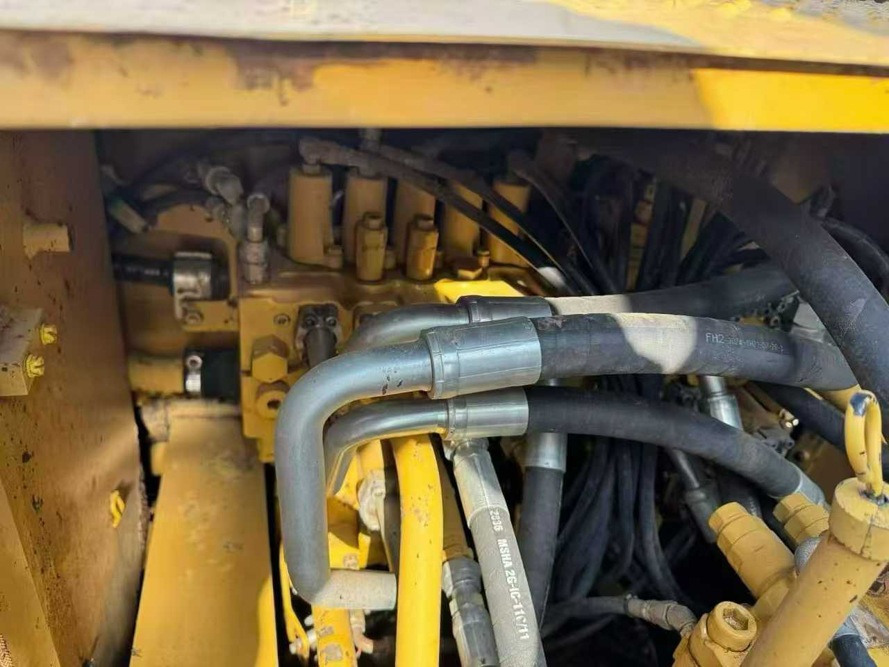 Used Caterpillar 330L Excavator 2017 Model / 7