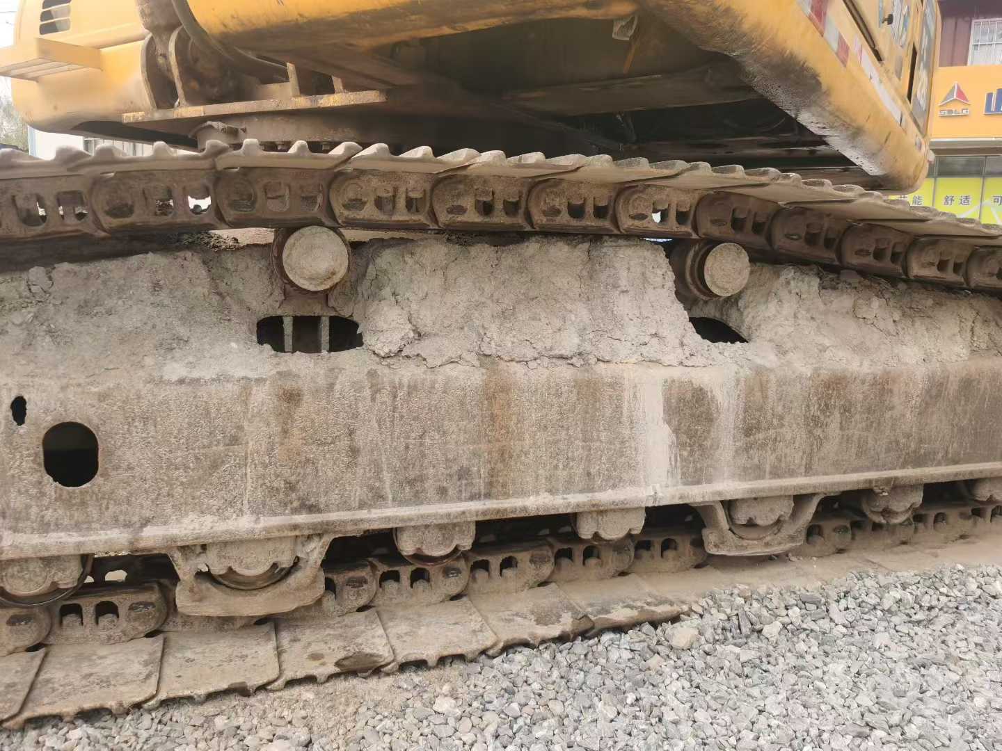 Used Komatsu PC220-8 Excavator 2016 Model / 3