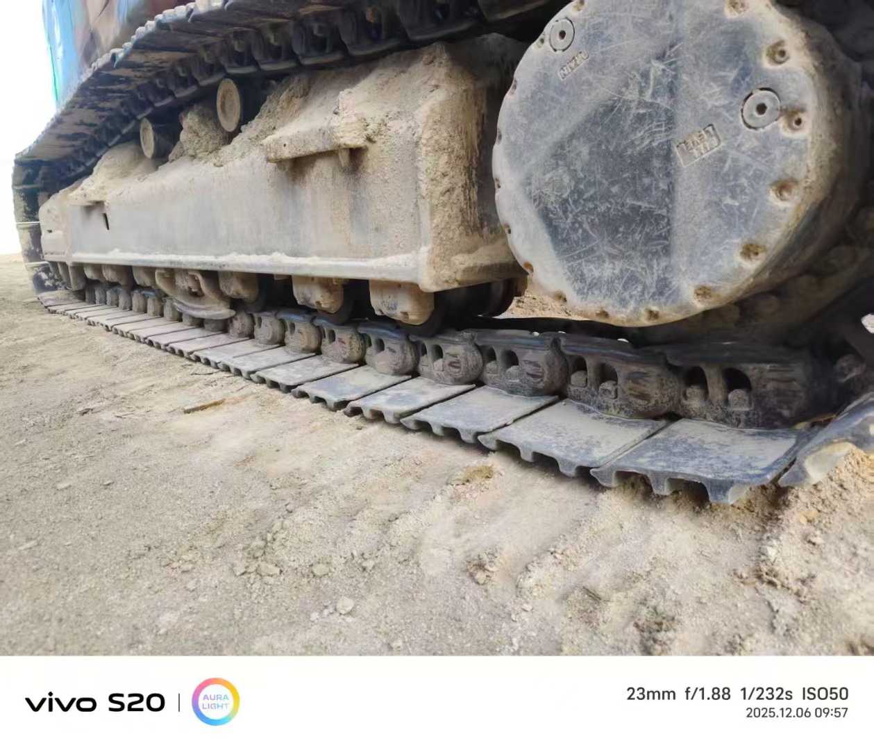 Used Kobelco SK330 Excavator 2016 Model / 3