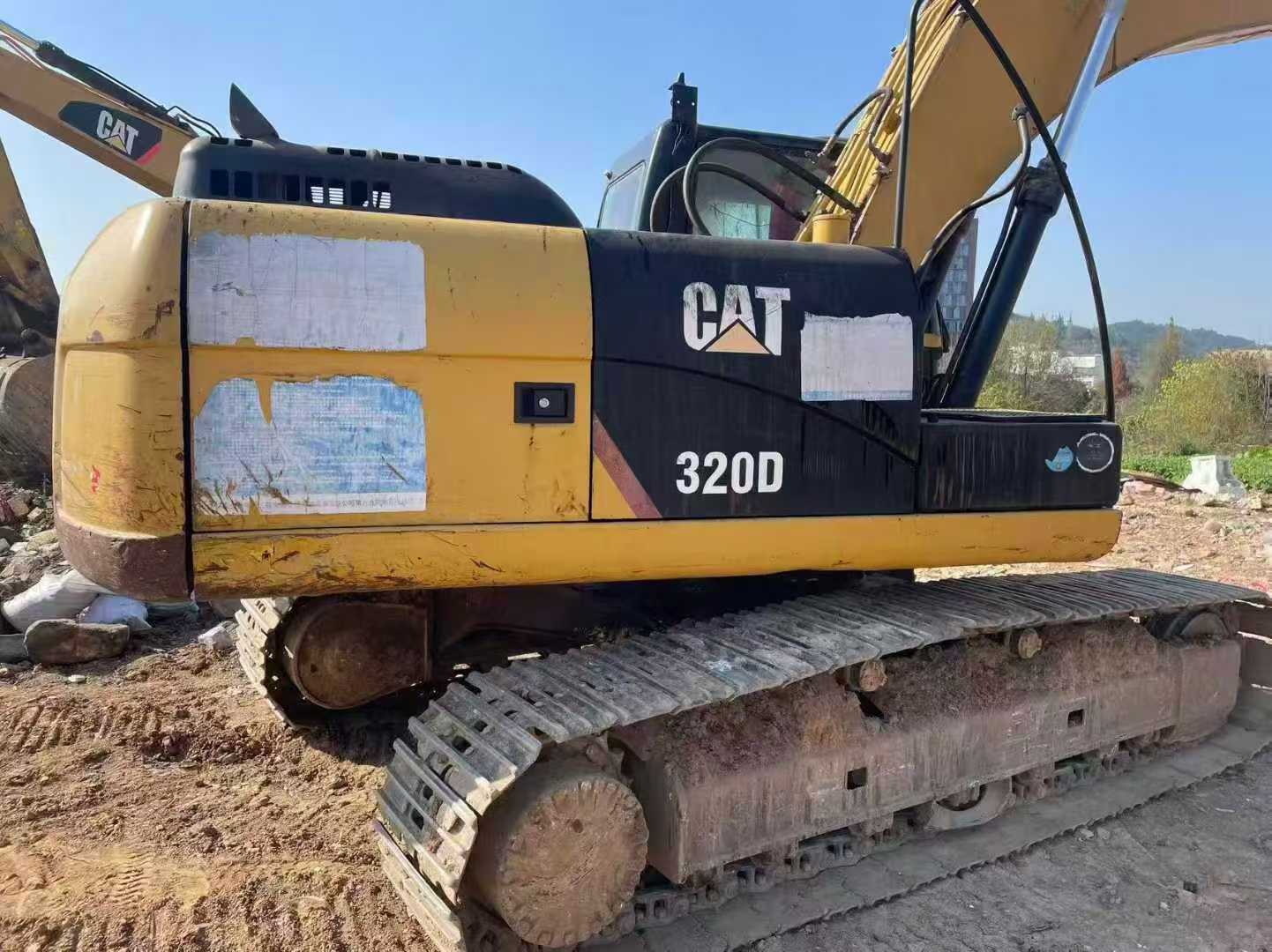 Used Caterpillar 320D Excavator 2013 Model / 5