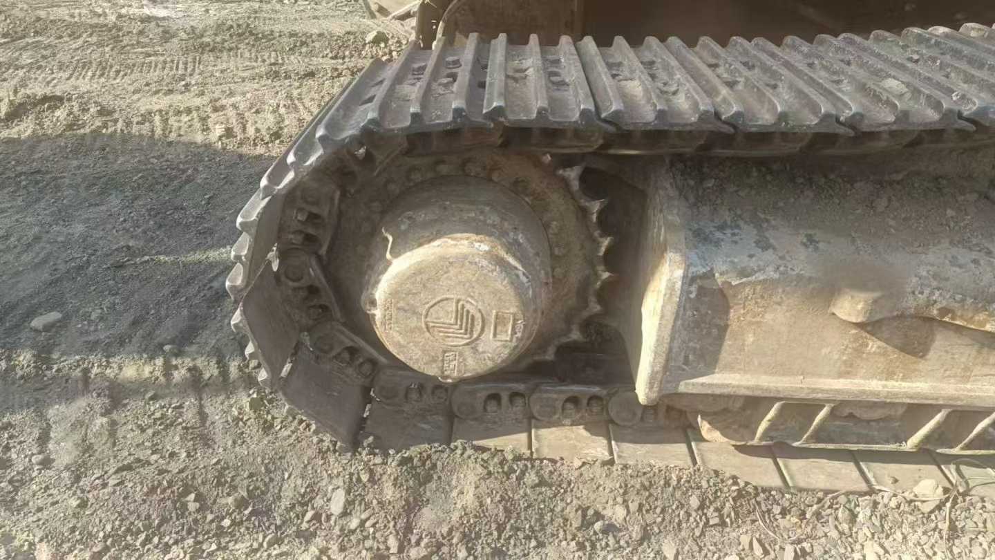 Used Hyundai R520LC Excavator 2019 Model / 4