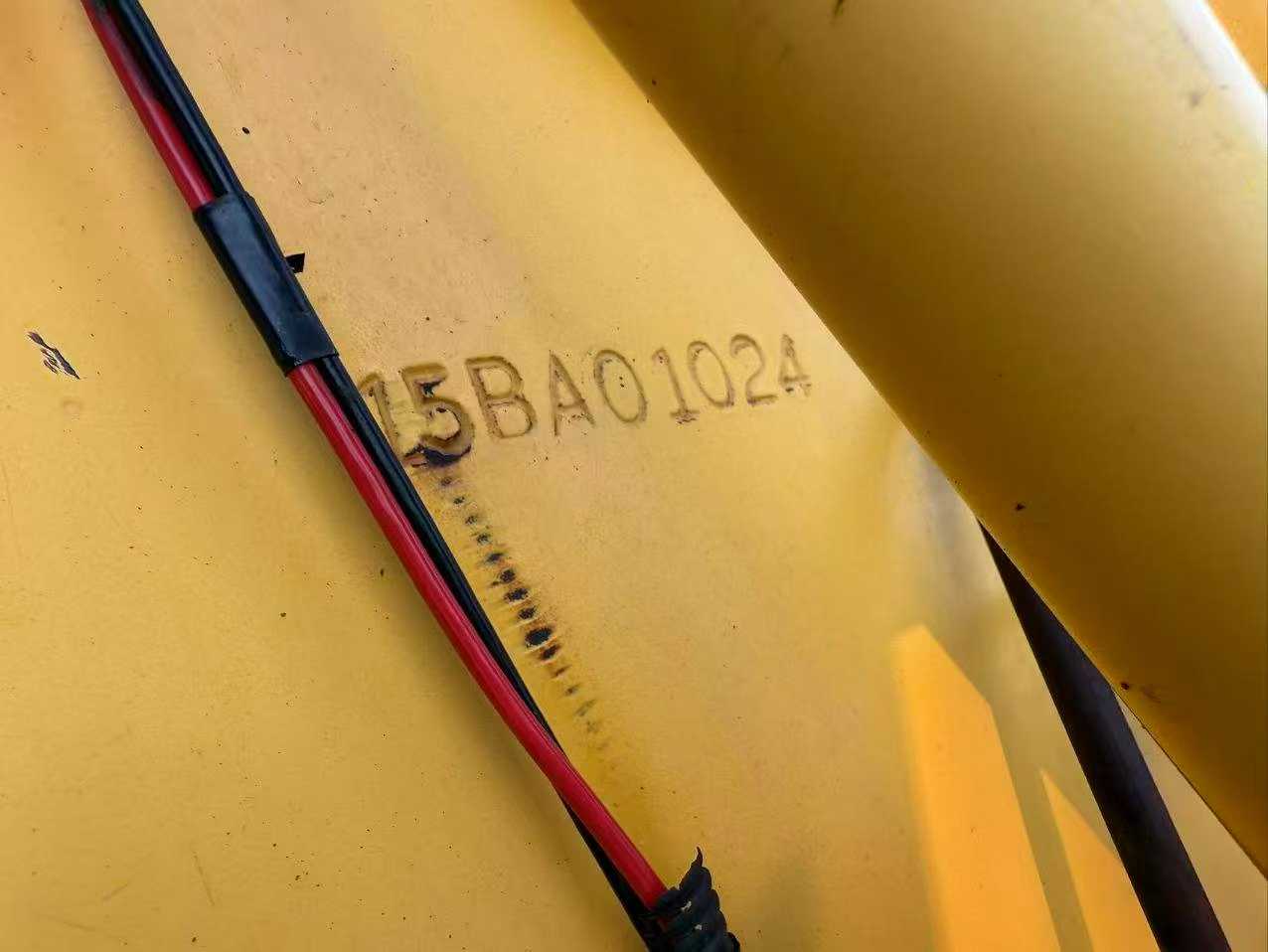 Used Komatsu PC200 Excavator 2015 Model / 5