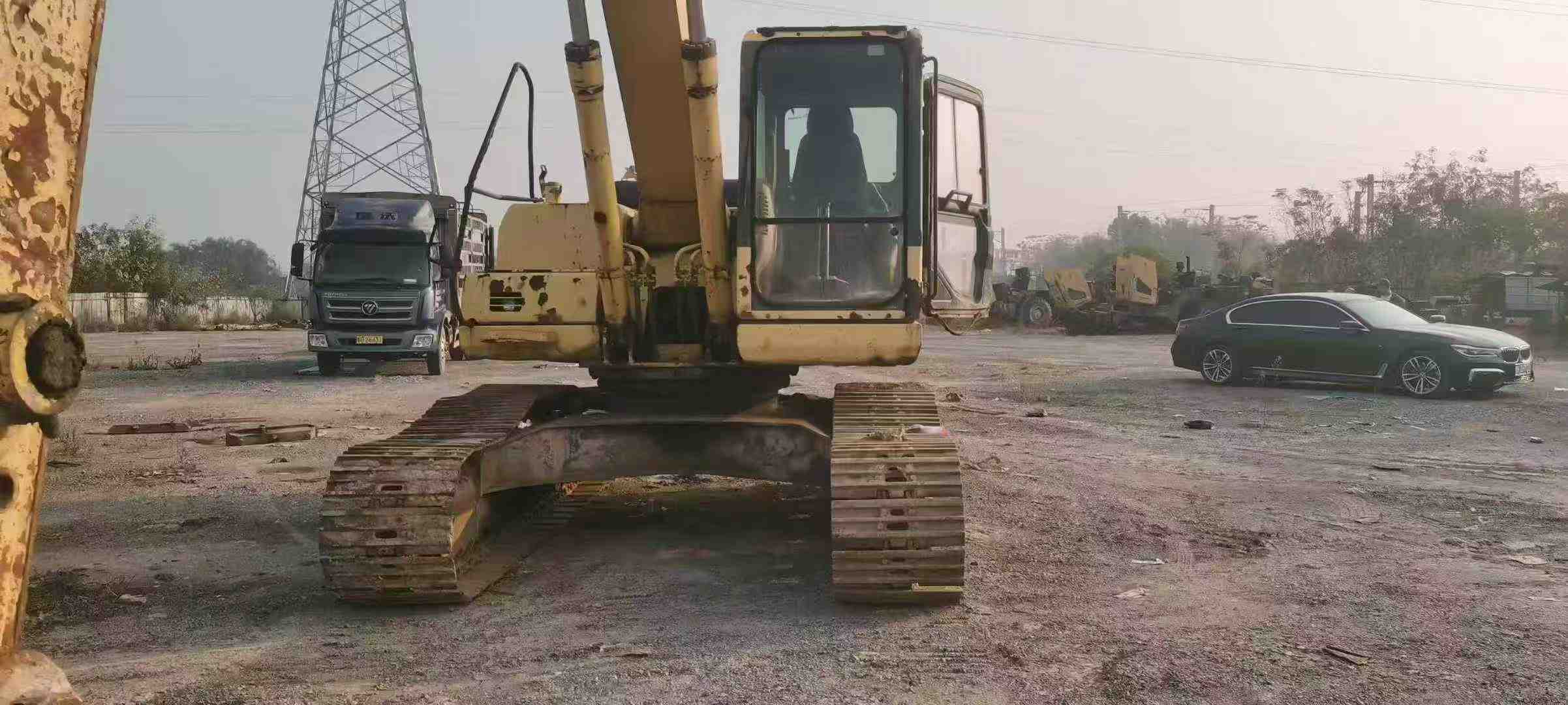 Used Komatsu PW220-7 Excavator 2016 Model / 8