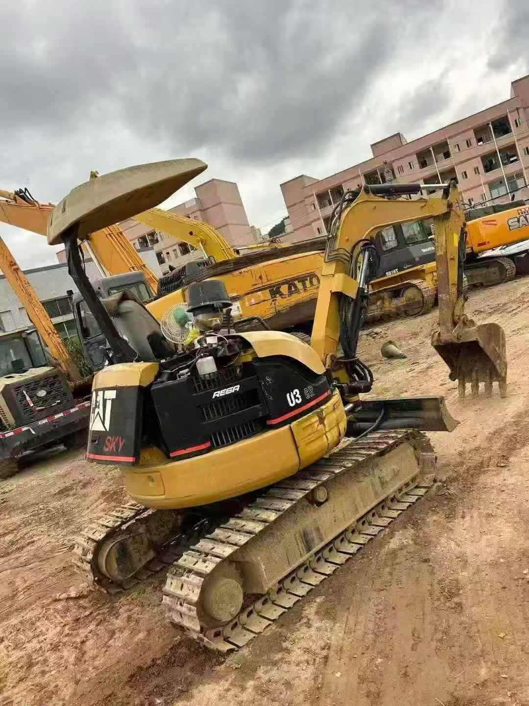 Used Caterpillar 303CR Excavator 2016 Model / 3