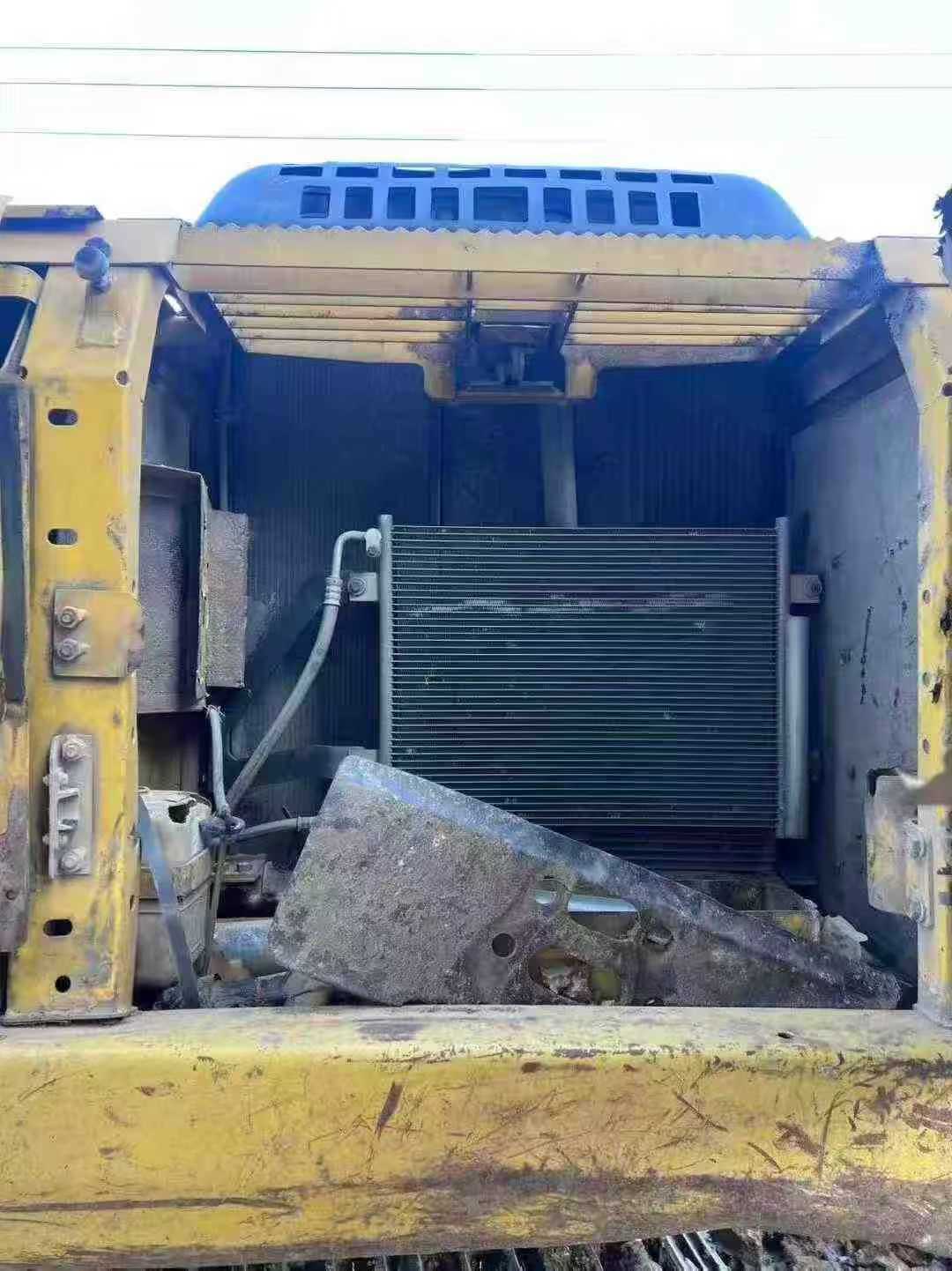 Used Komatsu PC200-8 Excavator 2011 Model / 6
