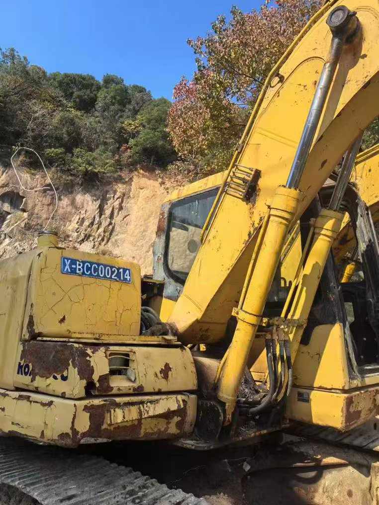 Used Komatsu PC110-7 Excavator 2016 Model / 3