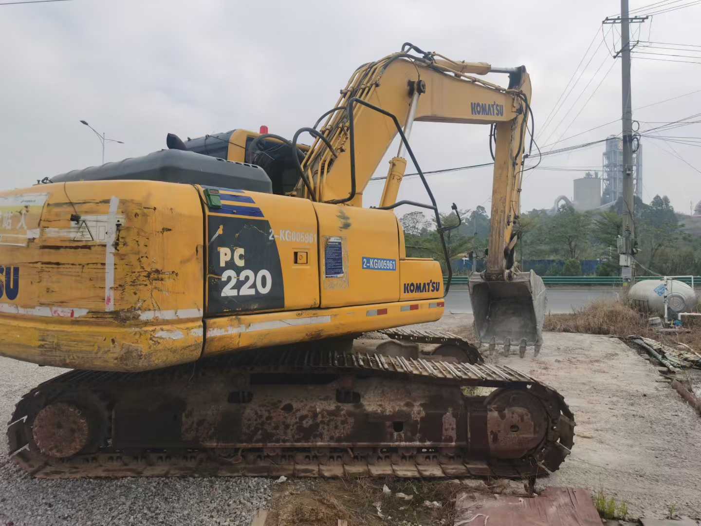 Used Komatsu PC220-8 Excavator 2016 Model / 2