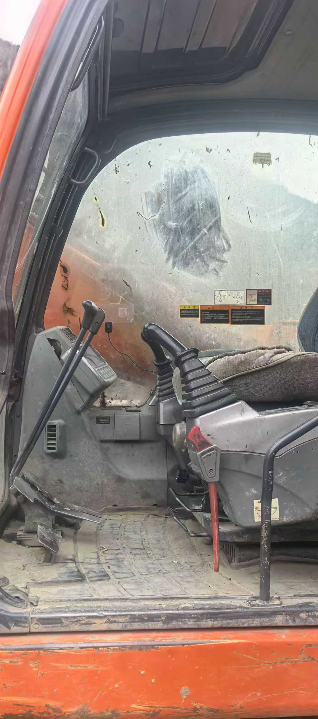 Used Doosan DX15 Excavator 2016 Model / 3