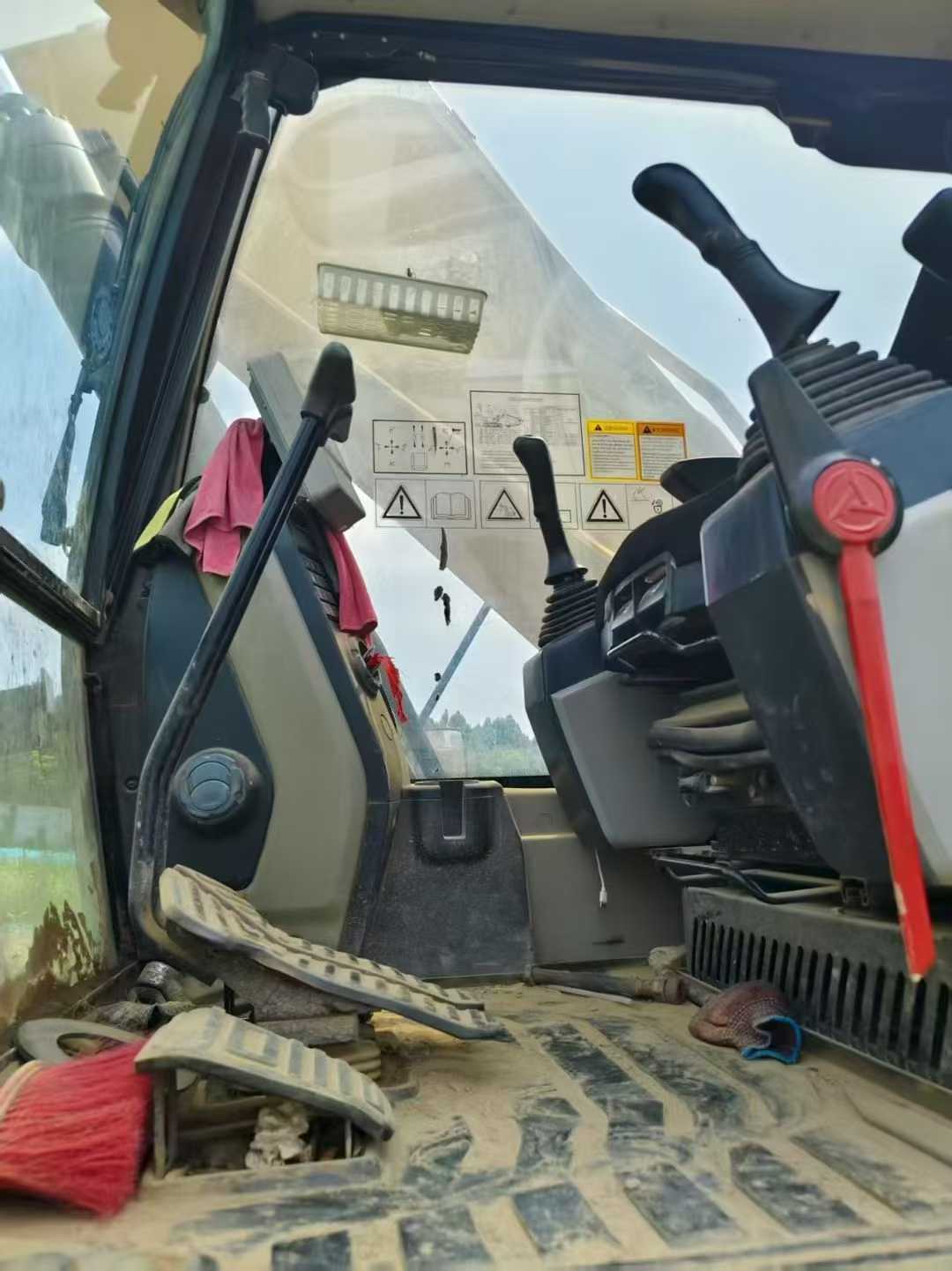 Used Sany SW305K Excavator 2021 Model / 4