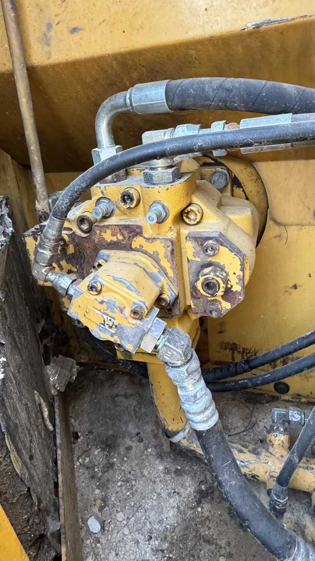 Used Caterpillar 307C Excavator 2016 Model / 8