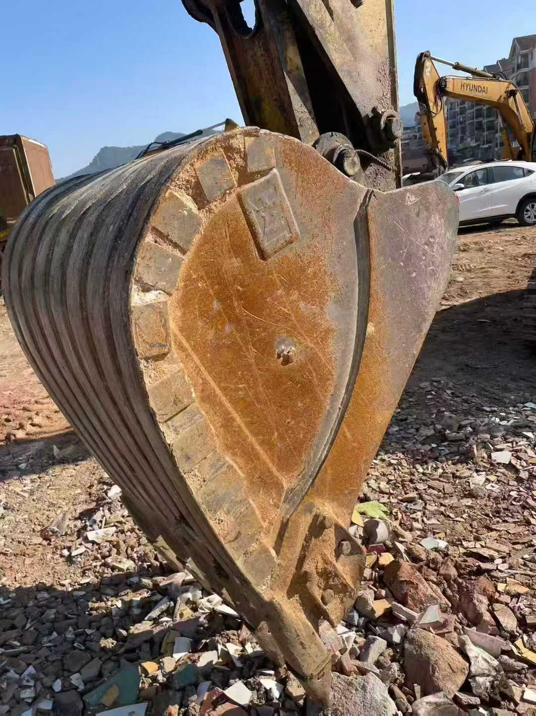 Used Caterpillar 320D Excavator 2013 Model / 4