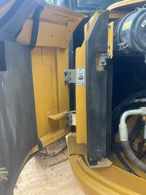 Buy Caterpillar 307V2 Used Excavator / 8 Used Caterpillar 307V2 Excavator 2016 Model / 8