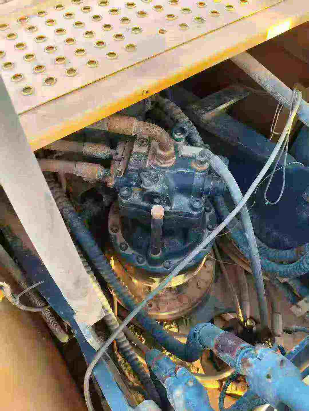 Used XCMG LW200 Excavator 2016 Model / 6