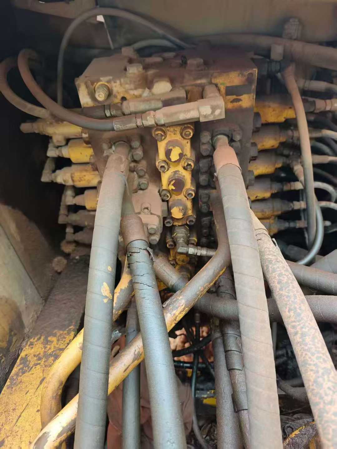 Used Komatsu PC200-8 Excavator 2016 Model / 5