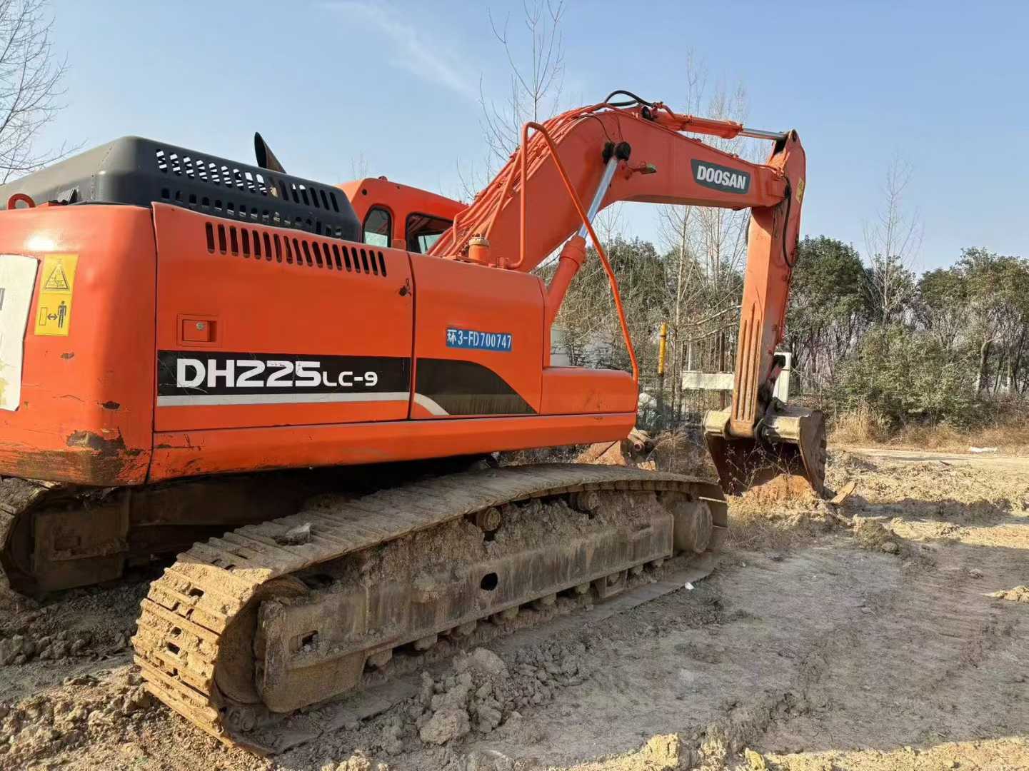 Used Doosan  DL507-9C Excavator 2016 Model / 4