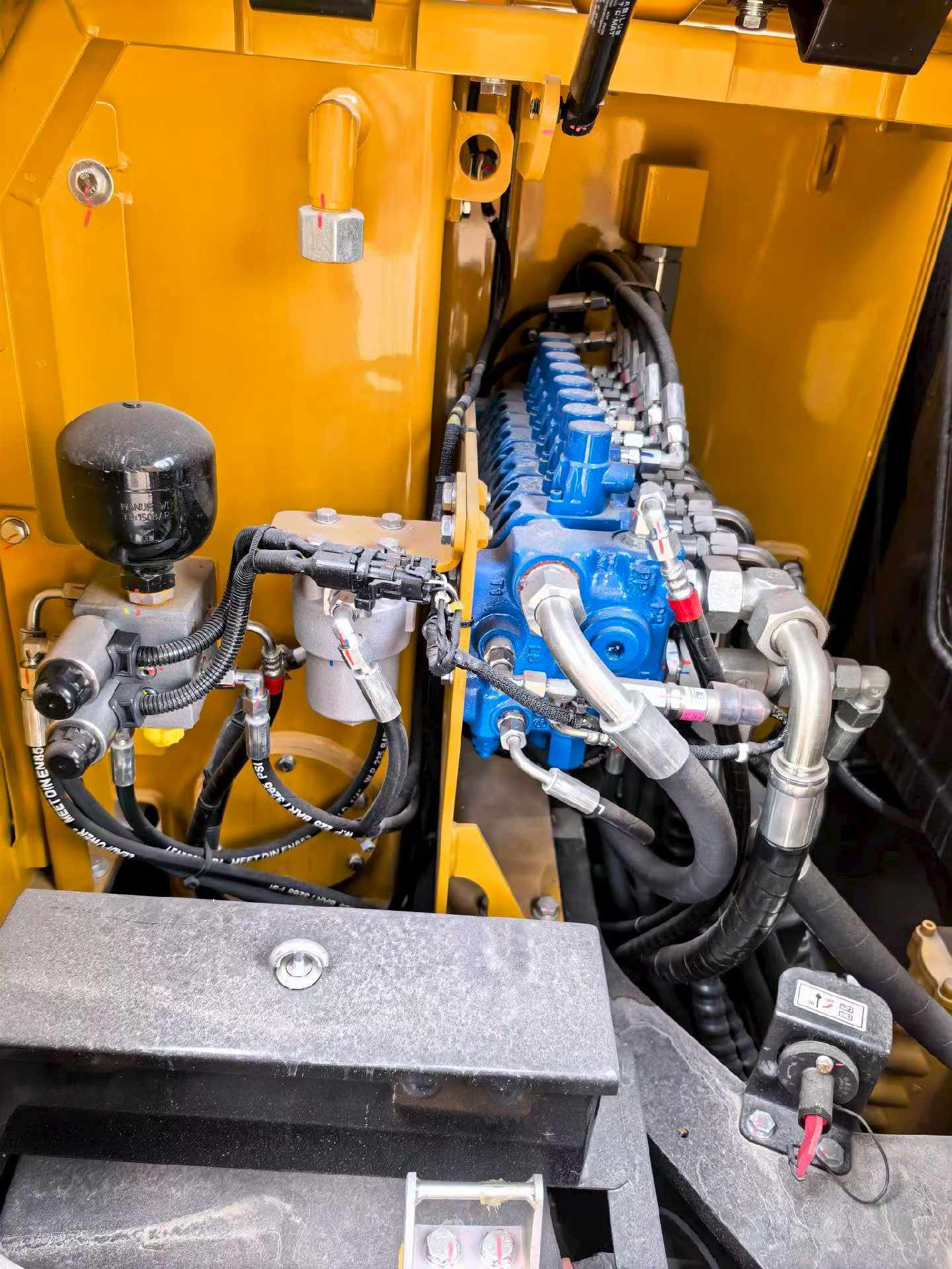 Used Sany SY60 Excavator 2025 Model / 8