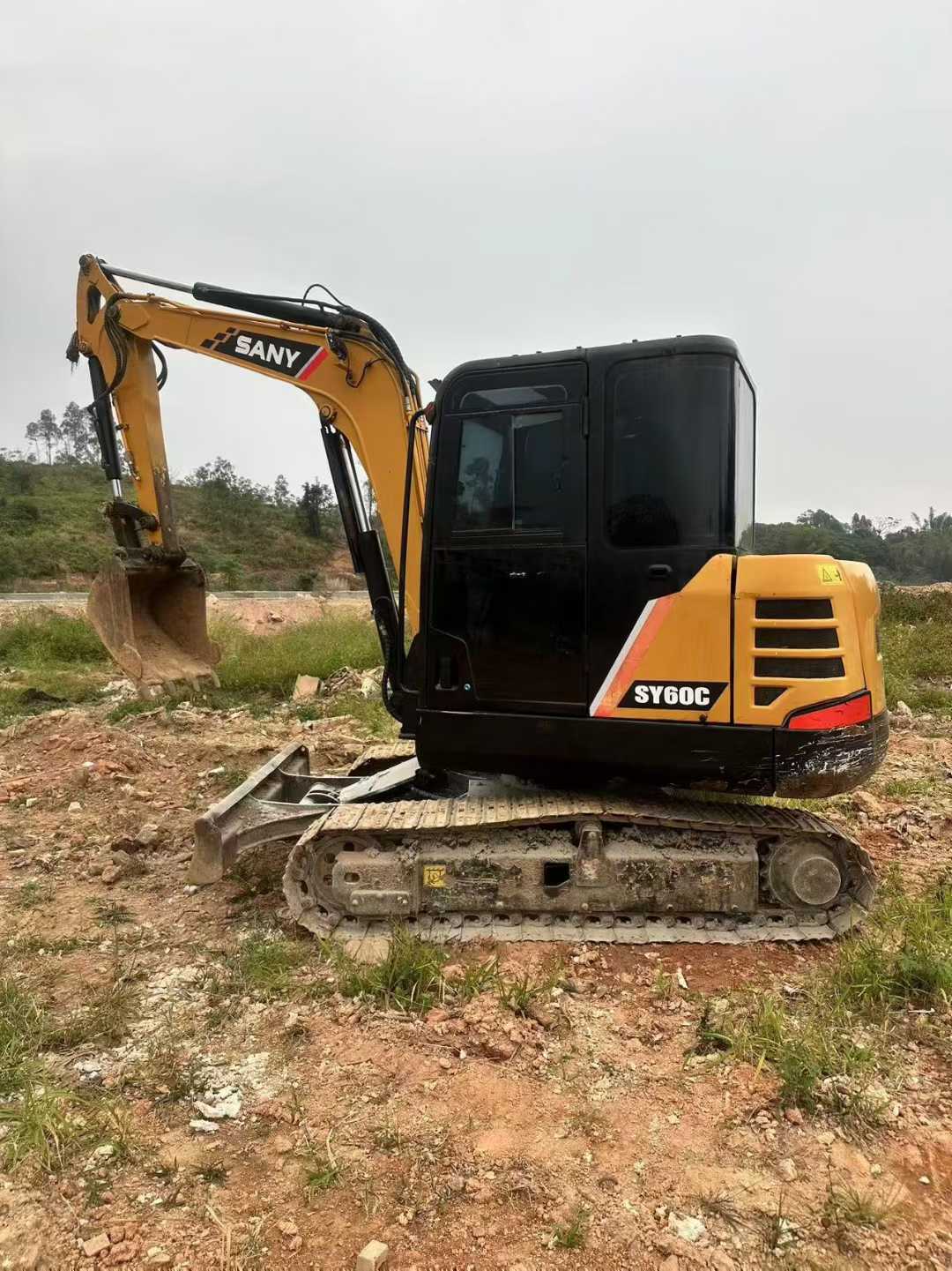 Used Sany SY60 Excavator 2016 Model / 4