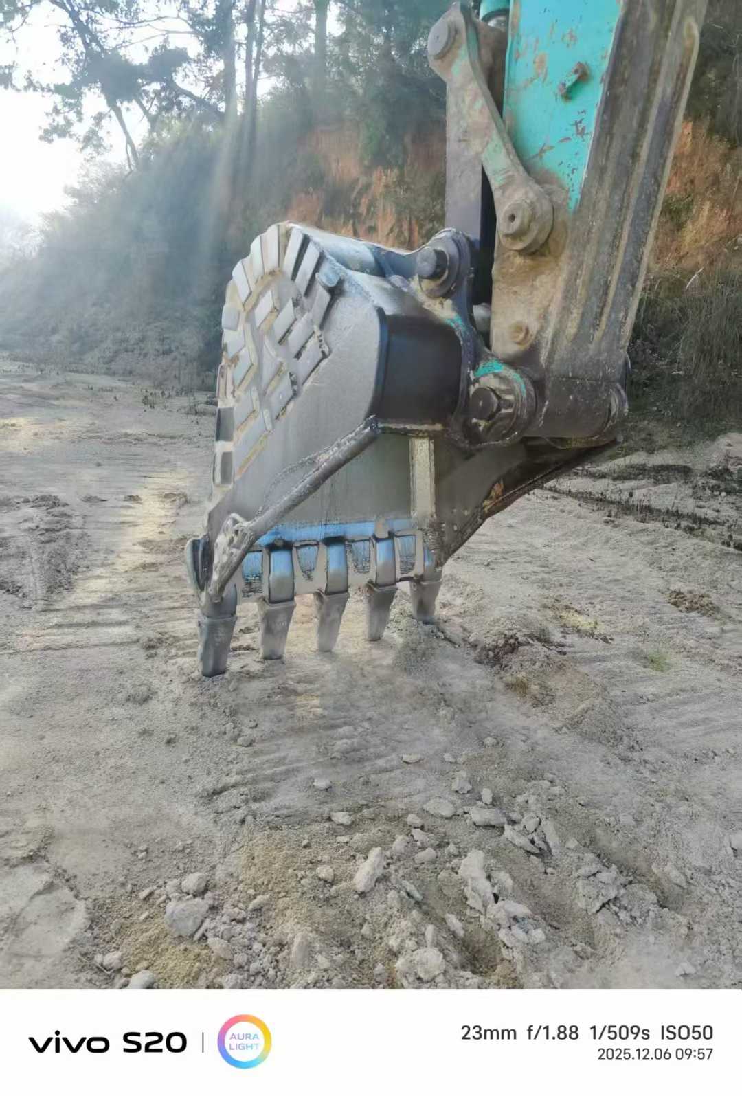 Used Kobelco SK330 Excavator 2016 Model / 9