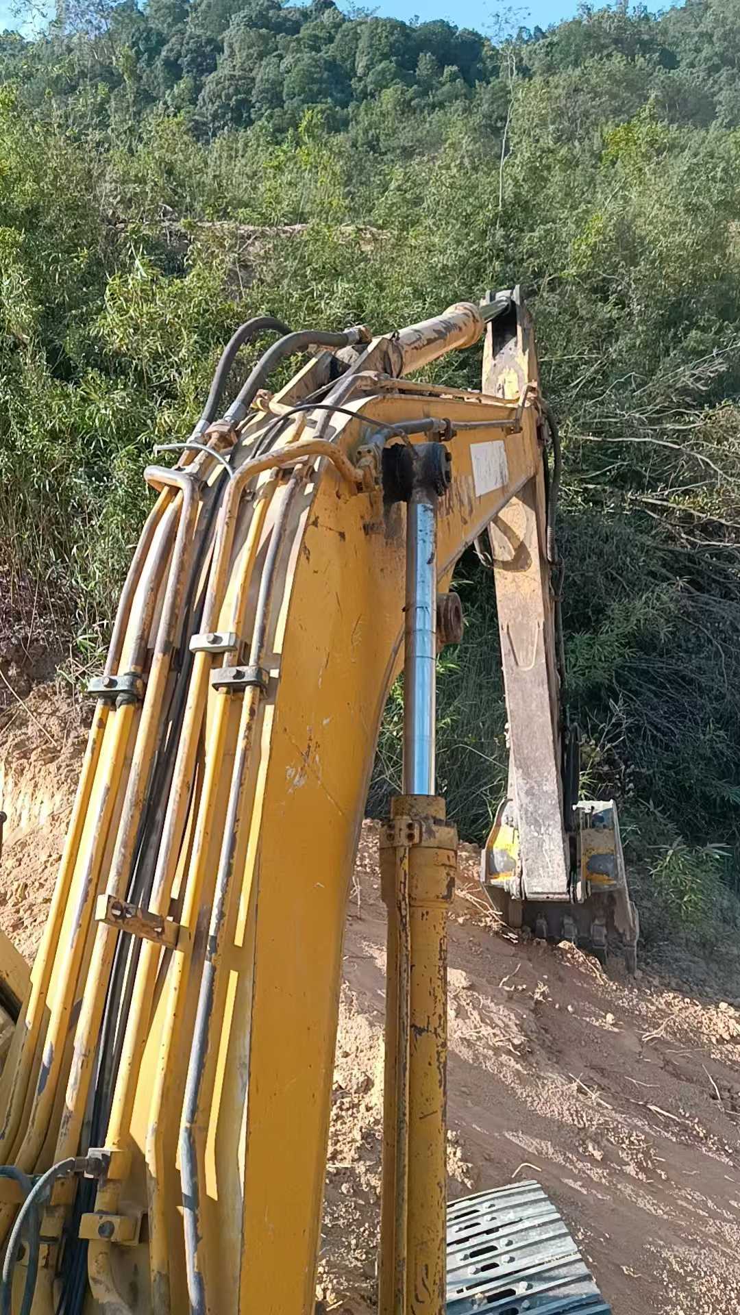 Used Kato HD820 Excavator 2016 Model / 8