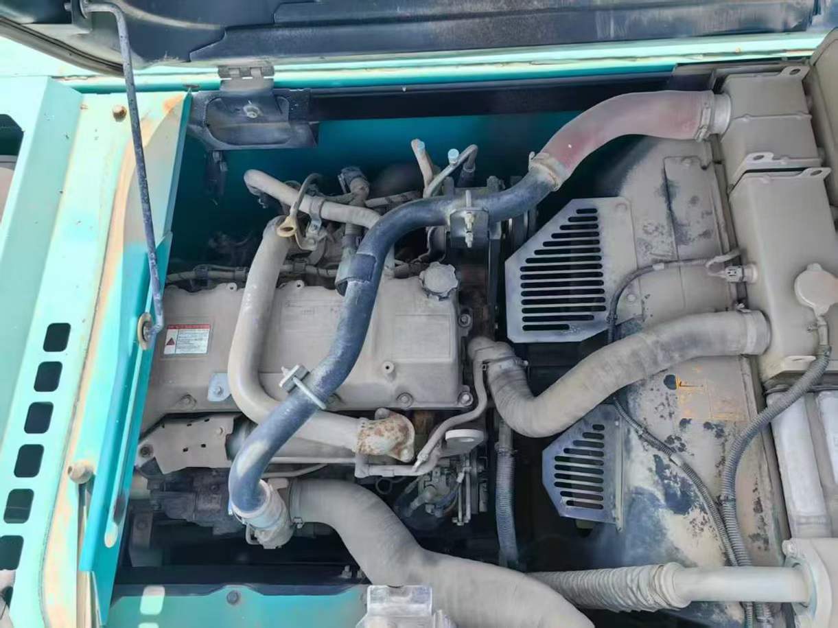 Used Kobelco SK200-10 Excavator 2018 Model / 3