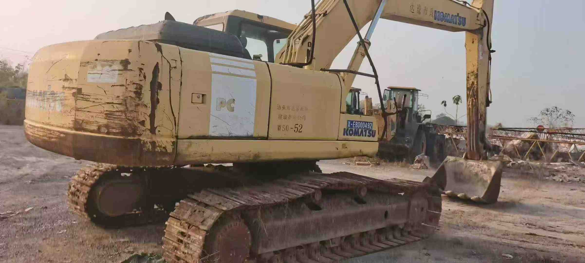 Used Komatsu PW220-7 Excavator 2016 Model / 3