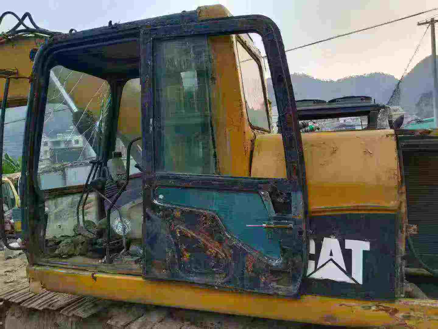 Used Caterpillar CT20 Excavator 2016 Model