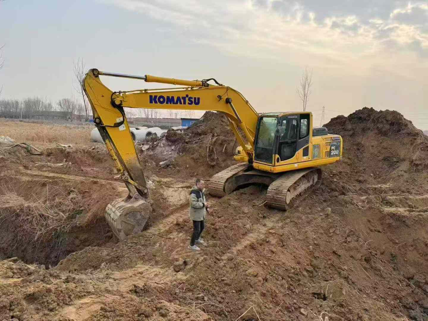 Used Komatsu PC200 Excavator 2015 Model