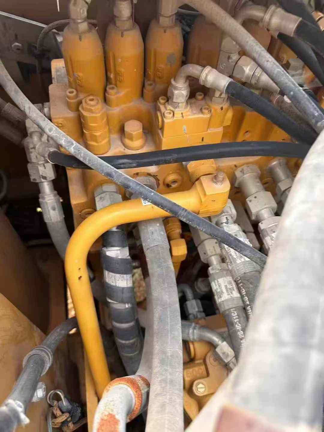 Used Caterpillar CT20 Excavator 2016 Model / 3