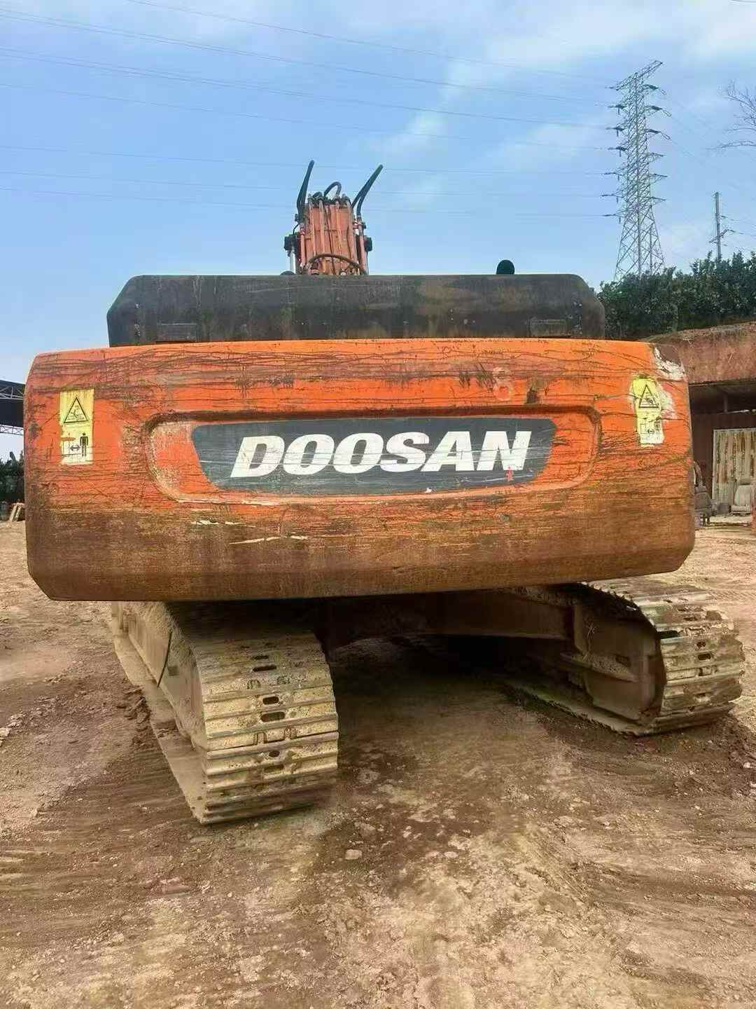 Used Doosan DL300 Excavator 2016 Model / 3