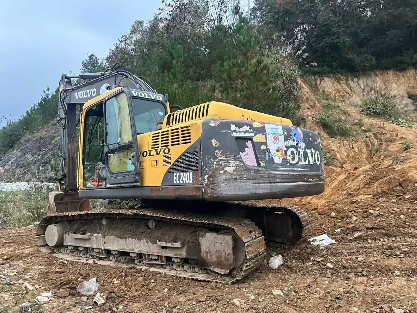 Used Volvo EW210C Excavator 2016 Model / 9