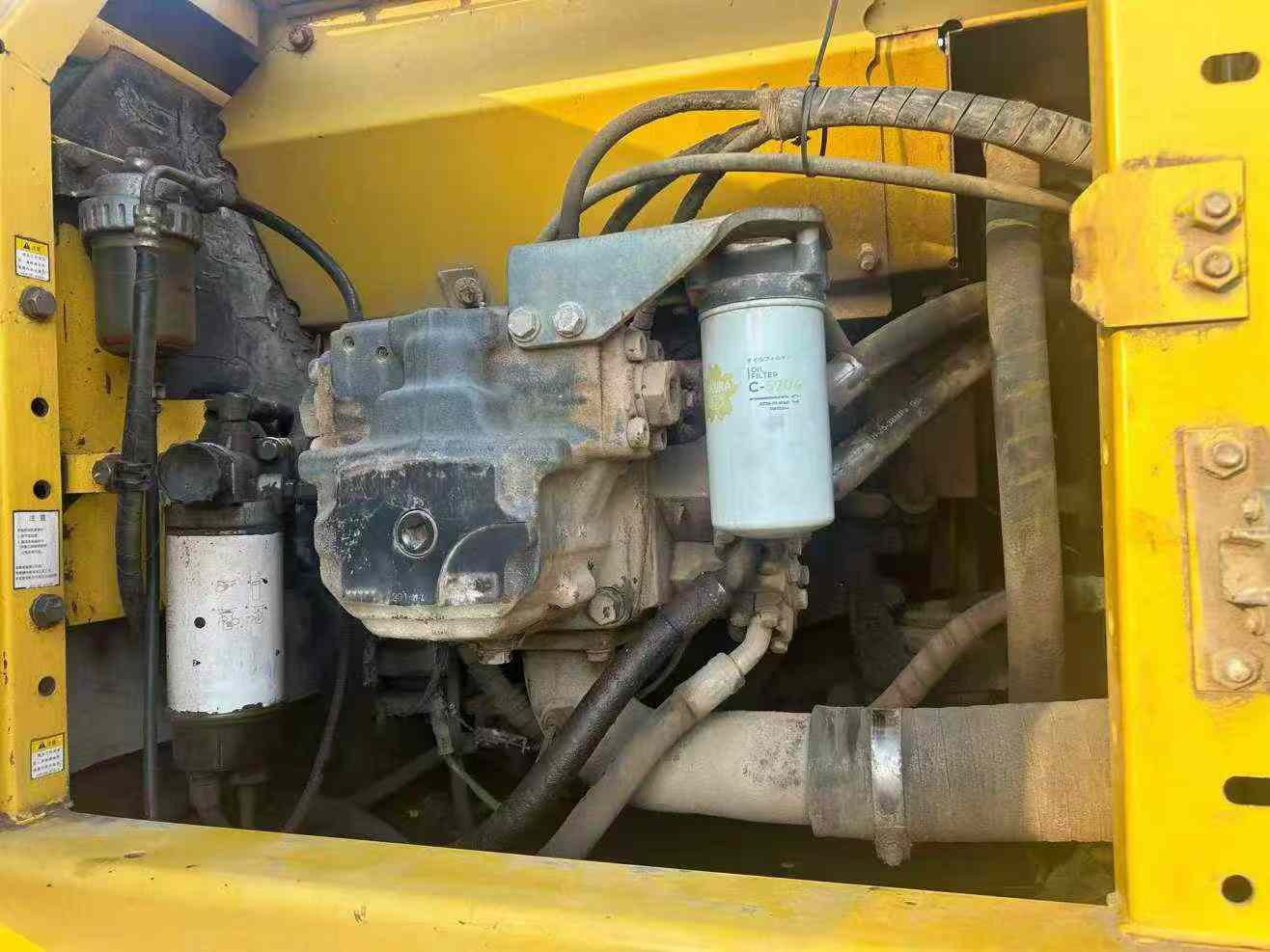 Used Komatsu PC200-8 Excavator 2016 Model / 6