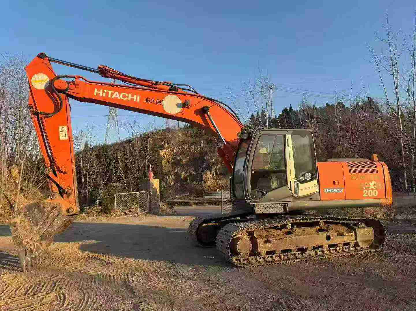 Used Hitachi ZAXIS200 Excavator 2016 Model / 2