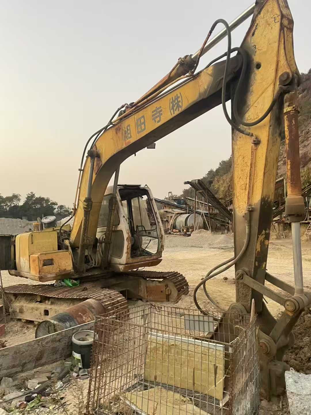 Used Sumitomo SH120 Excavator 2016 Model / 4