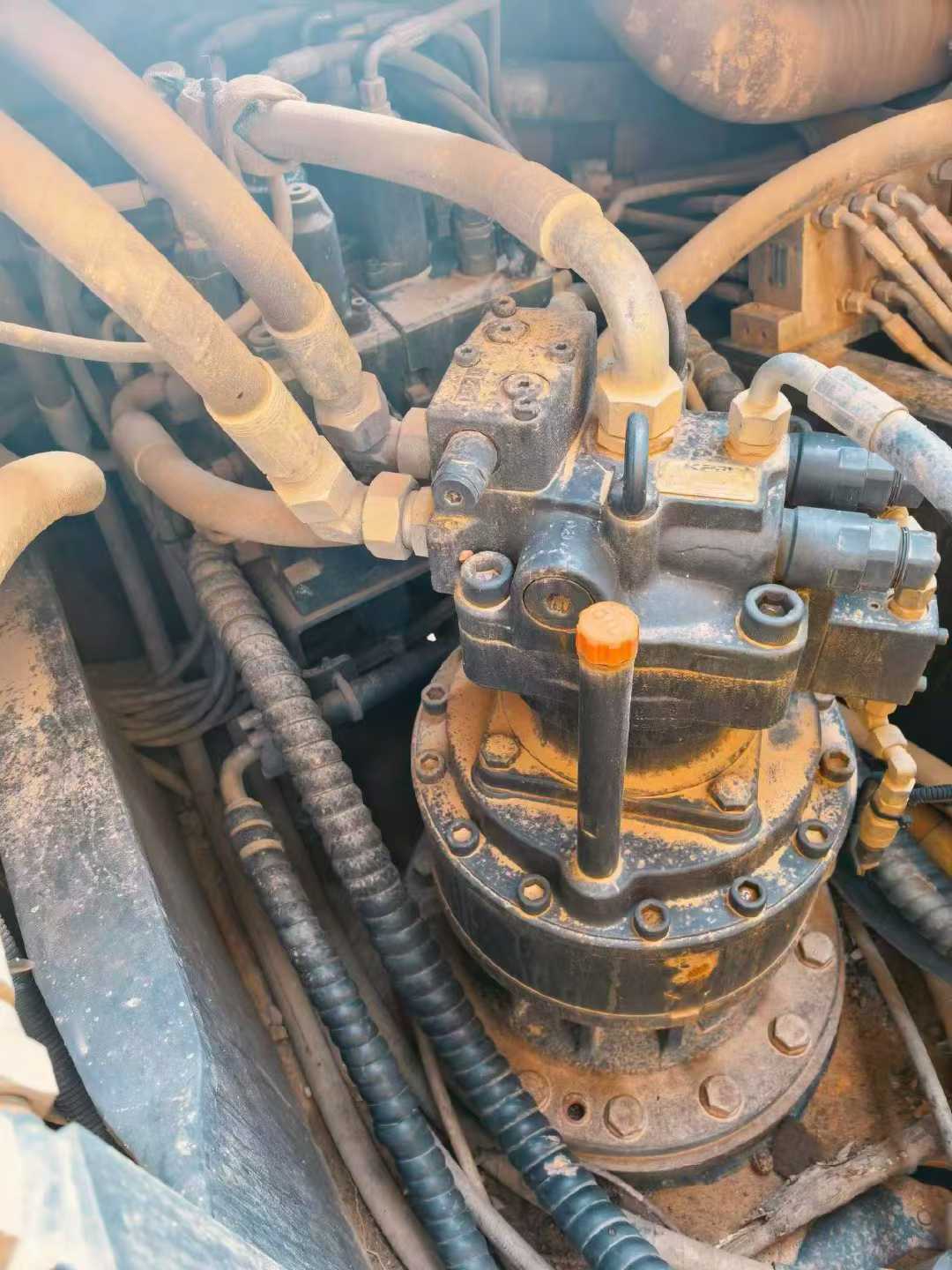 Used XCMG LW200 Excavator 2016 Model / 6