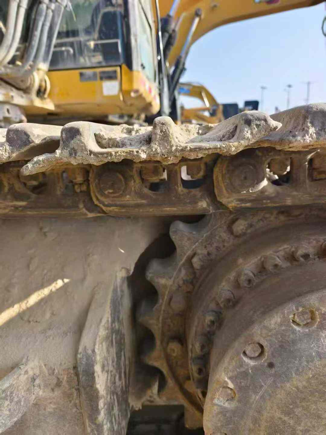 Used Caterpillar 323 Excavator 2017 Model / 6