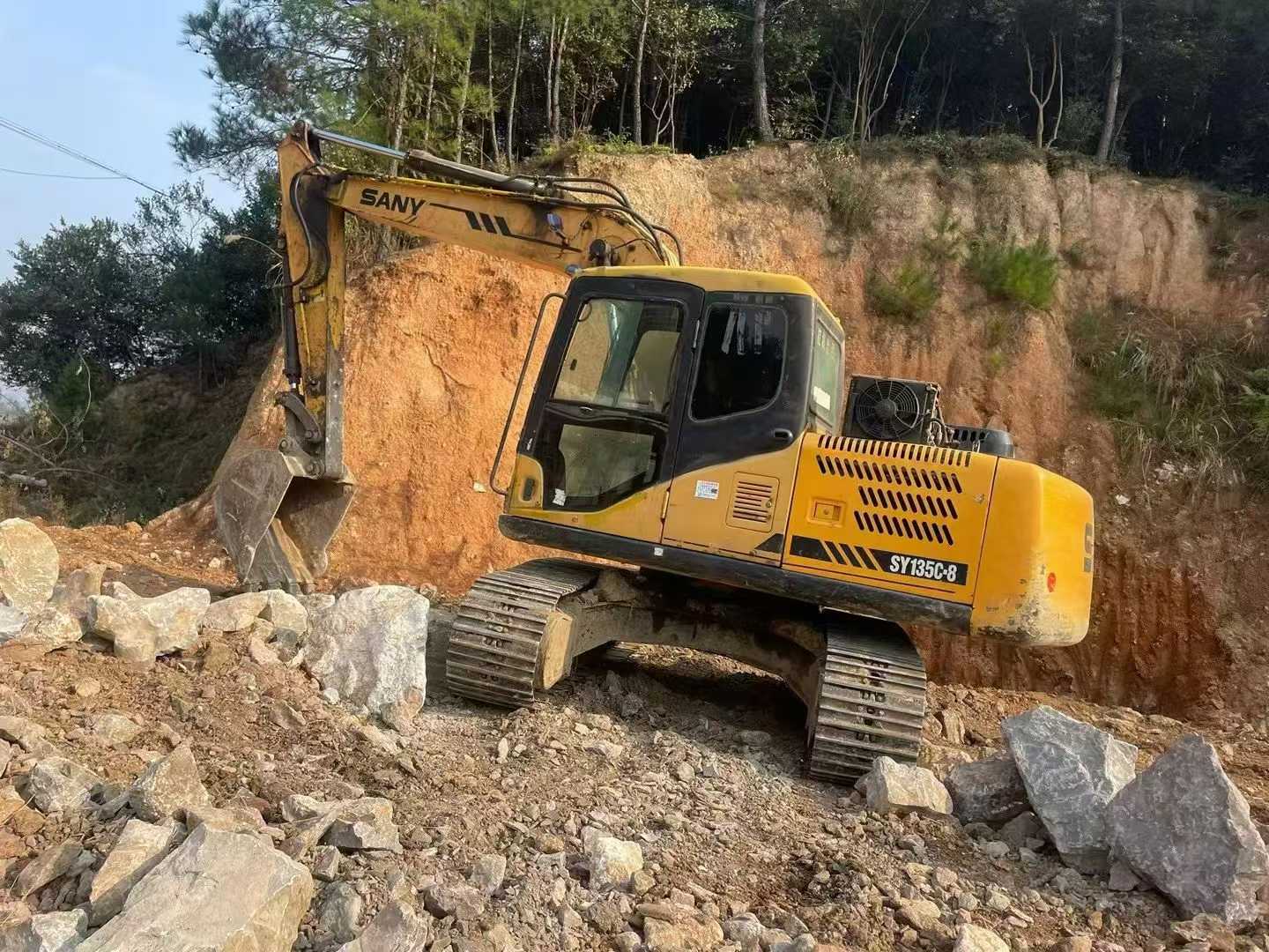 Used Sany SY135-8S Excavator 2016 Model / 5