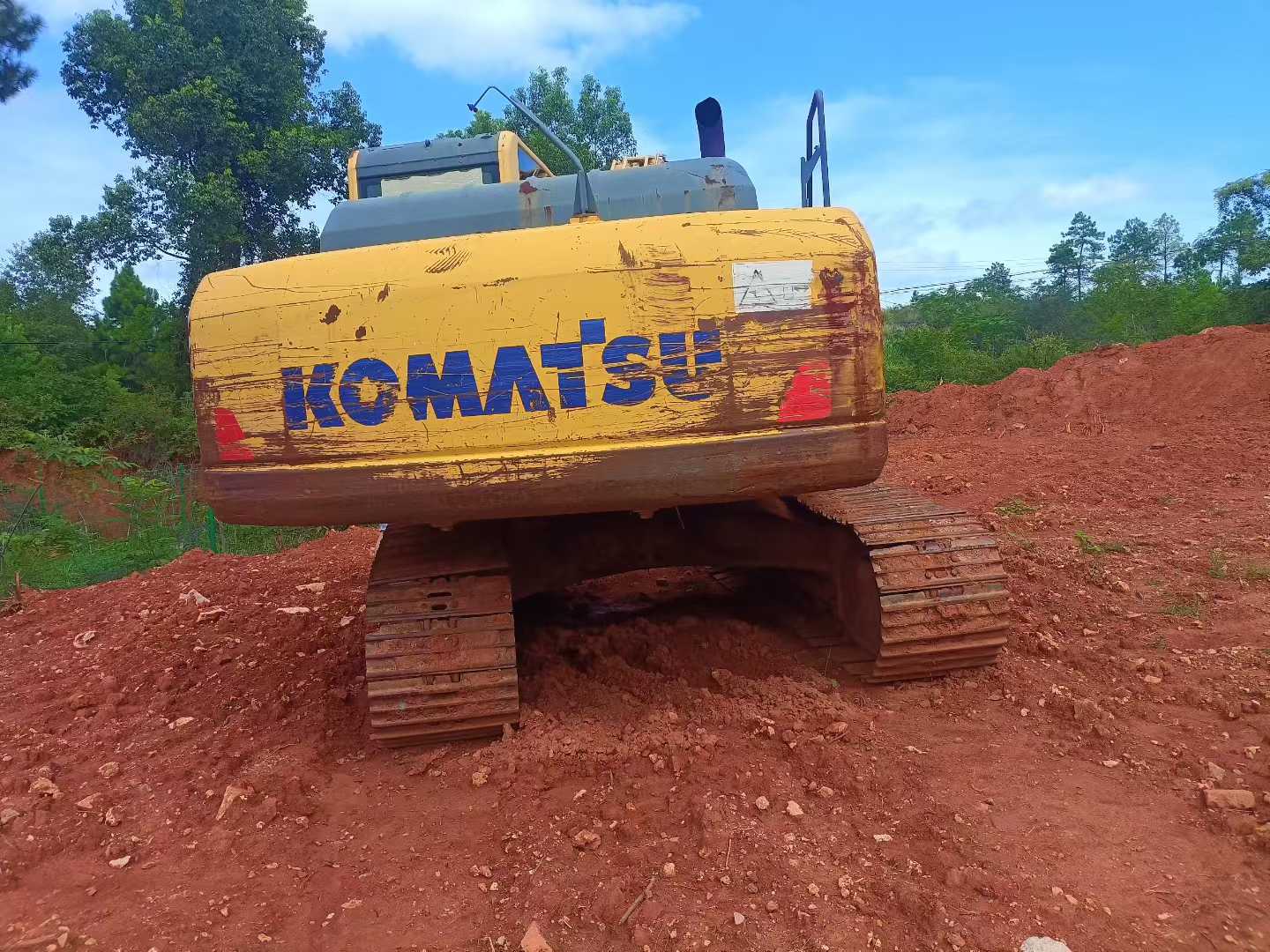 Used Komatsu PC200-8 Excavator 2015 Model