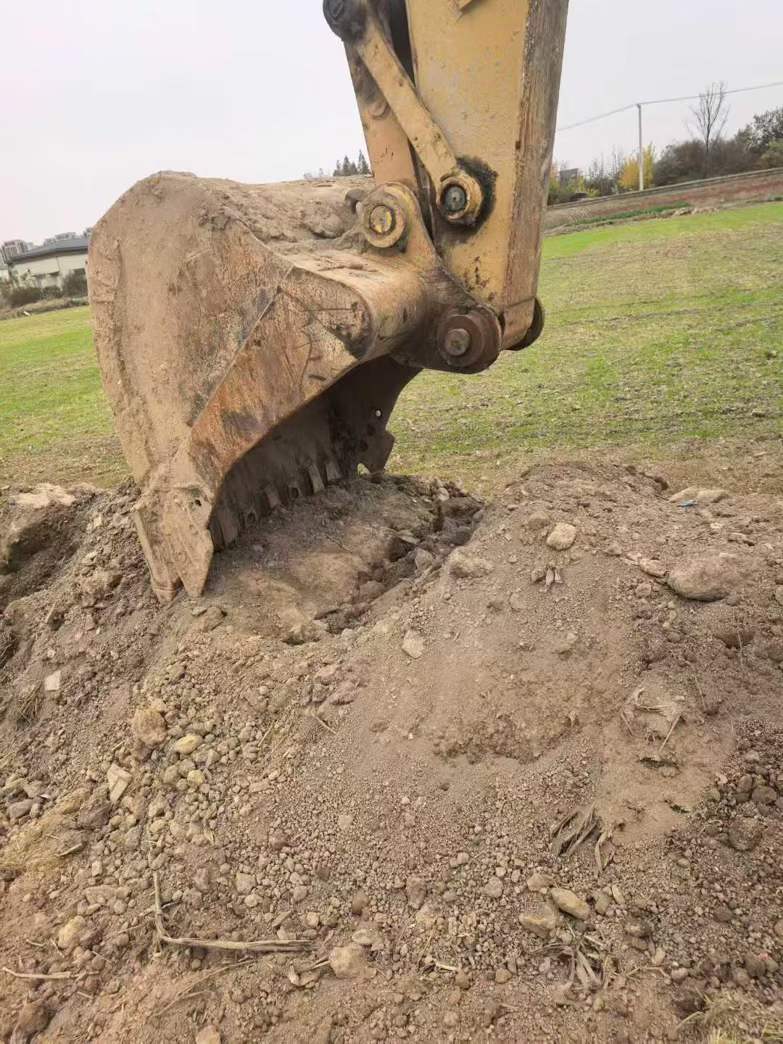 Used Caterpillar 323 Excavator 2017 Model / 7