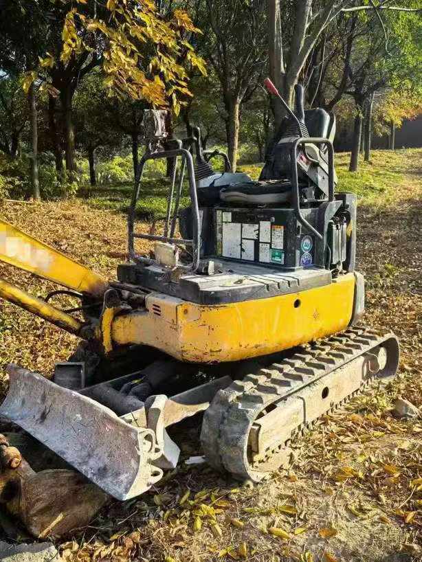 Used Komatsu PC18MR-2 Excavator 2016 Model / 2