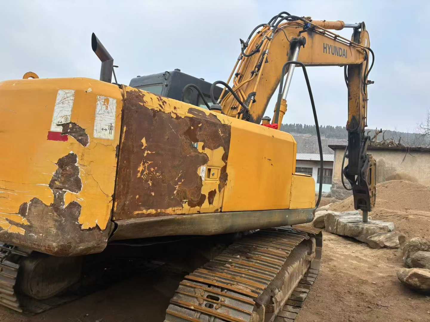 Used Hyundai R215-7 Excavator 2016 Model / 2